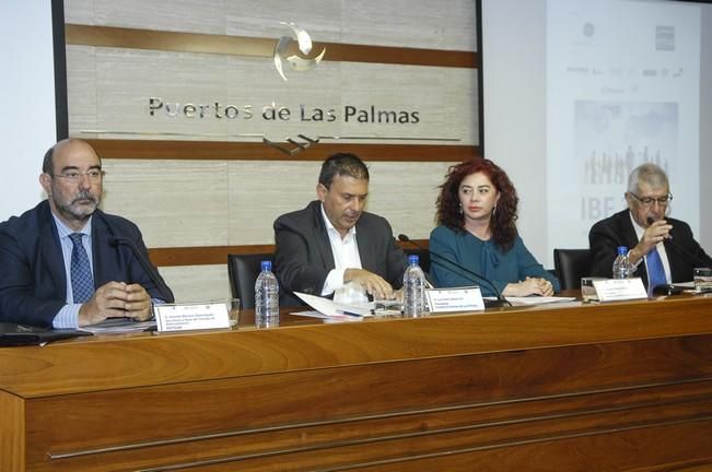 FORO DE INTERNACIONALIZACION DEL PUERTO DE LA ...