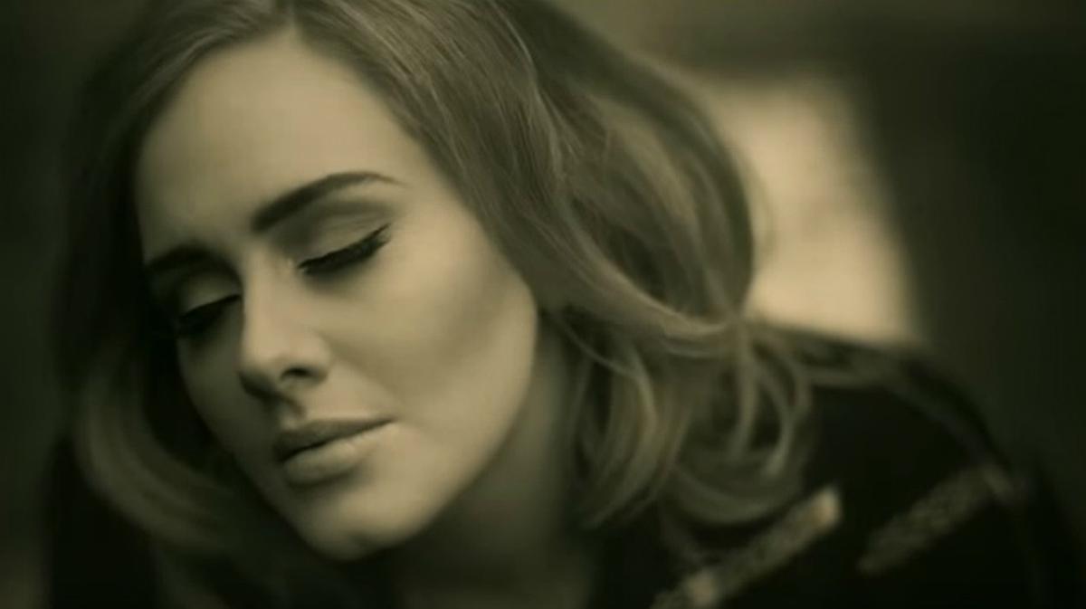 Adele ha llançat el vídeo del primer tema del seu nou disc, ’25’.
