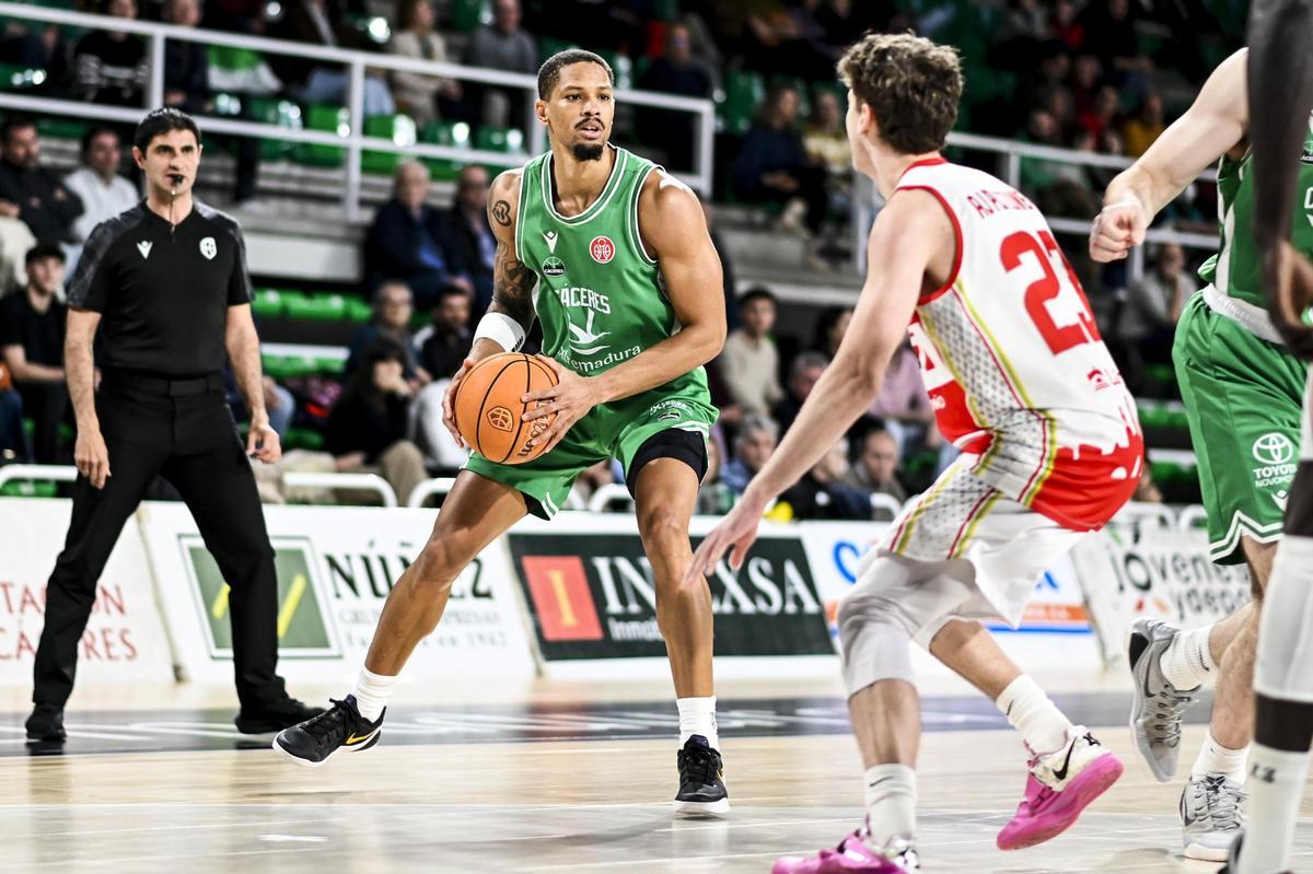 Fotogalería | Las imágenes del Cáceres Patrimonio - Logrobasket