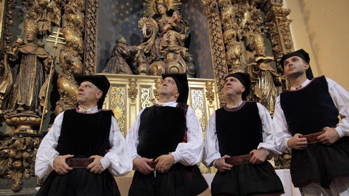 Tenores di Bitti, este domingo en la iglesia del Carmen de Jaca.