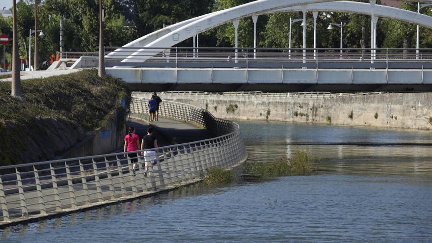 Puente en el río Piles.