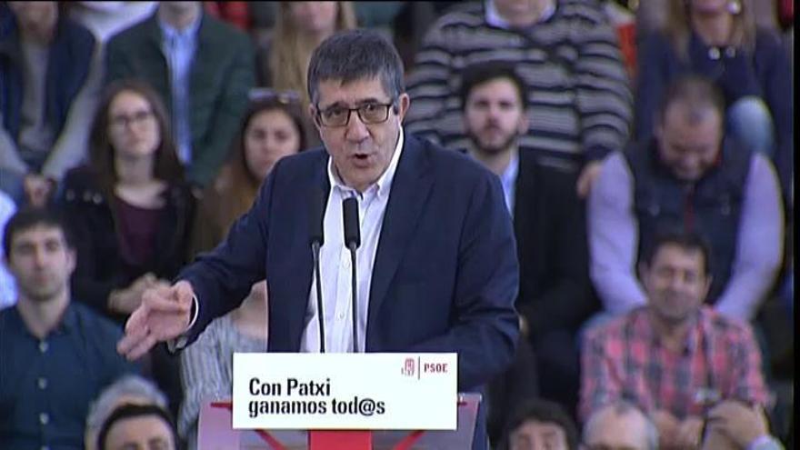 Patxi López acusa a Pablo Iglesias de querer &quot;destrozar&quot; el PSOE