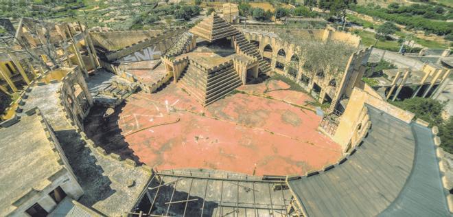 Las ruinas de las discotecas míticas de Mallorca