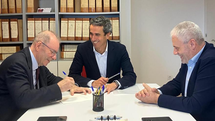 El Concello y Gadisa firman el convenio para el súper de Costa Miño Golf