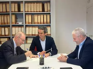 El Concello y Gadisa firman el convenio para el súper de Costa Miño Golf