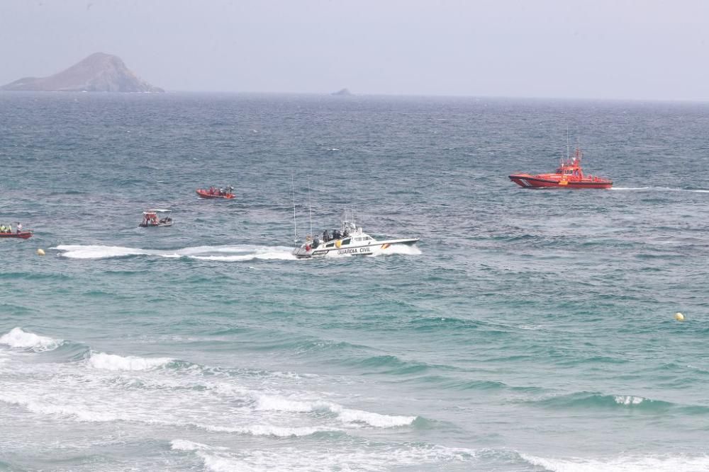 Las imágenes del accidente de avión en La Manga en el que ha muerto un piloto de la Patrulla Águila