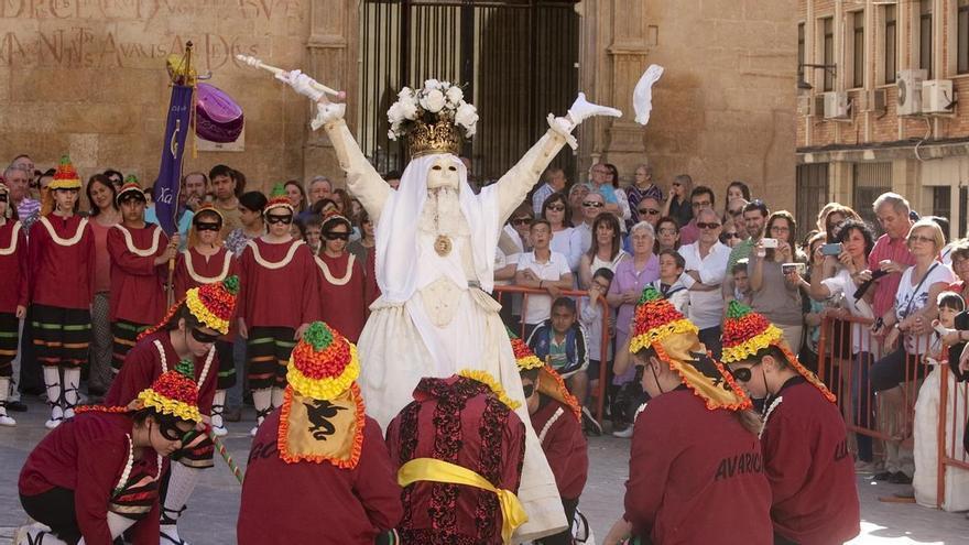 Xàtiva lleva a Fitur LGTBI+ 2026 una reinterpretación del baile de la Moma "desde una mirada diversa"