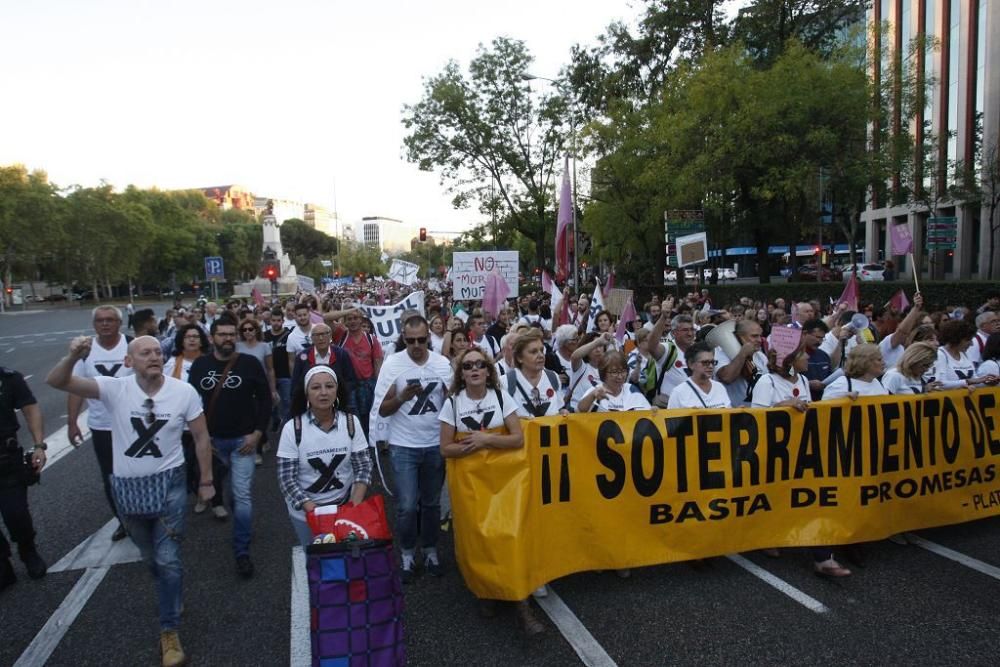 Manifestación contra el muro de Murcia en Madrid