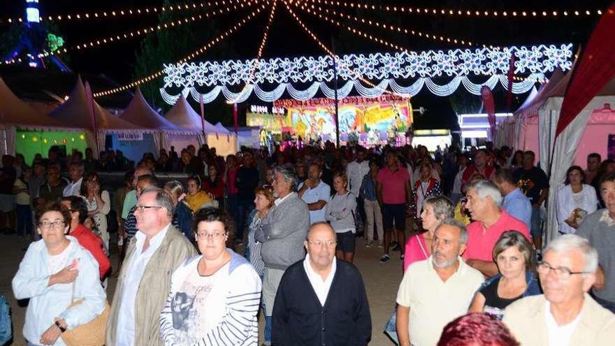 Actividades en la explanada de Ojea durante las Festas do Cristo de 2019. // G.Núñez