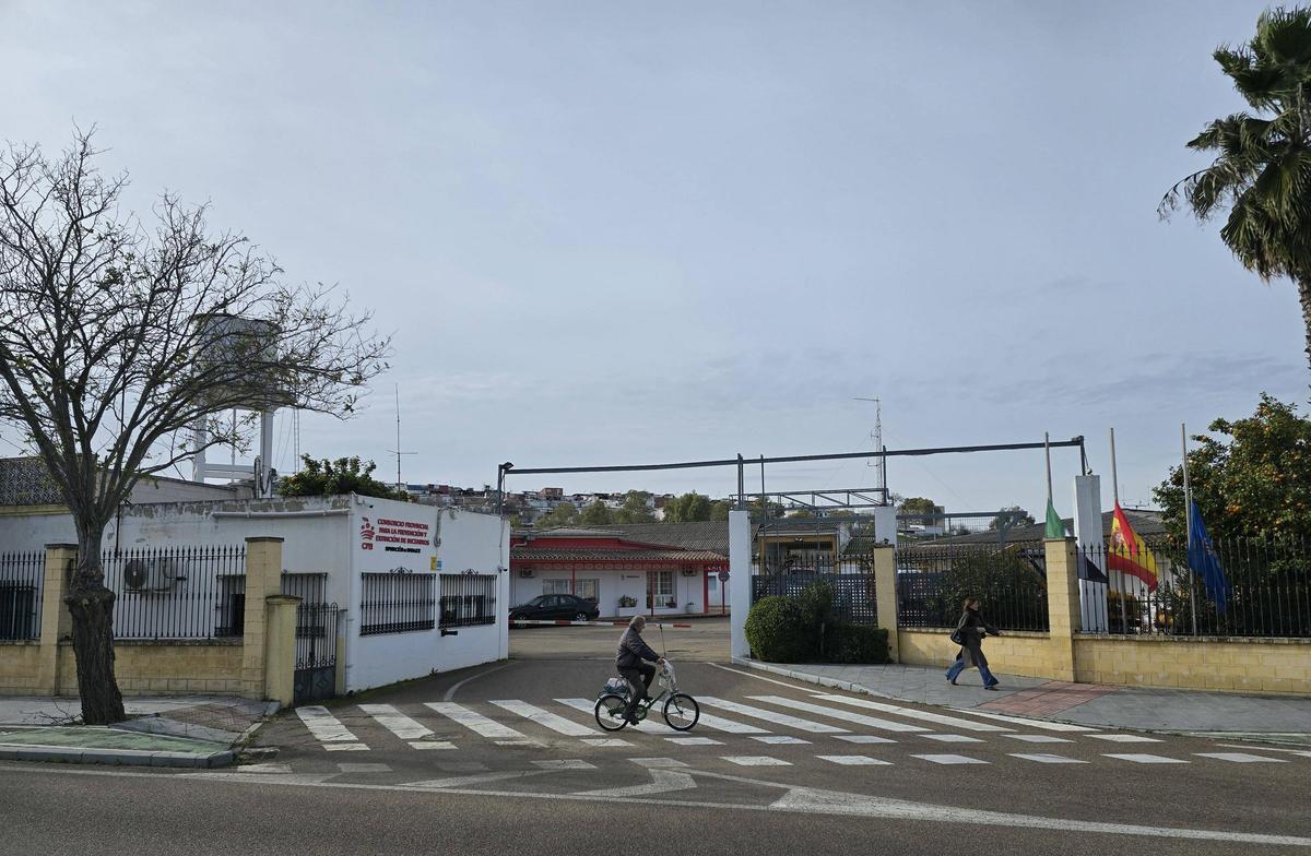 Uno de los terrenos seleccionados era junto a la sede del CPEI en la carretera de Cáceres en Badajoz.