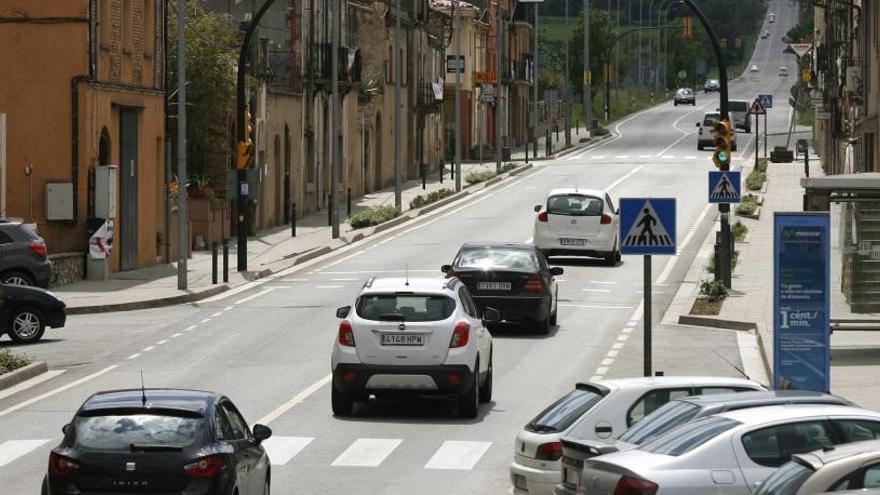 La N-II al seu pas per Bàscara amb un elevat volum de trànsit