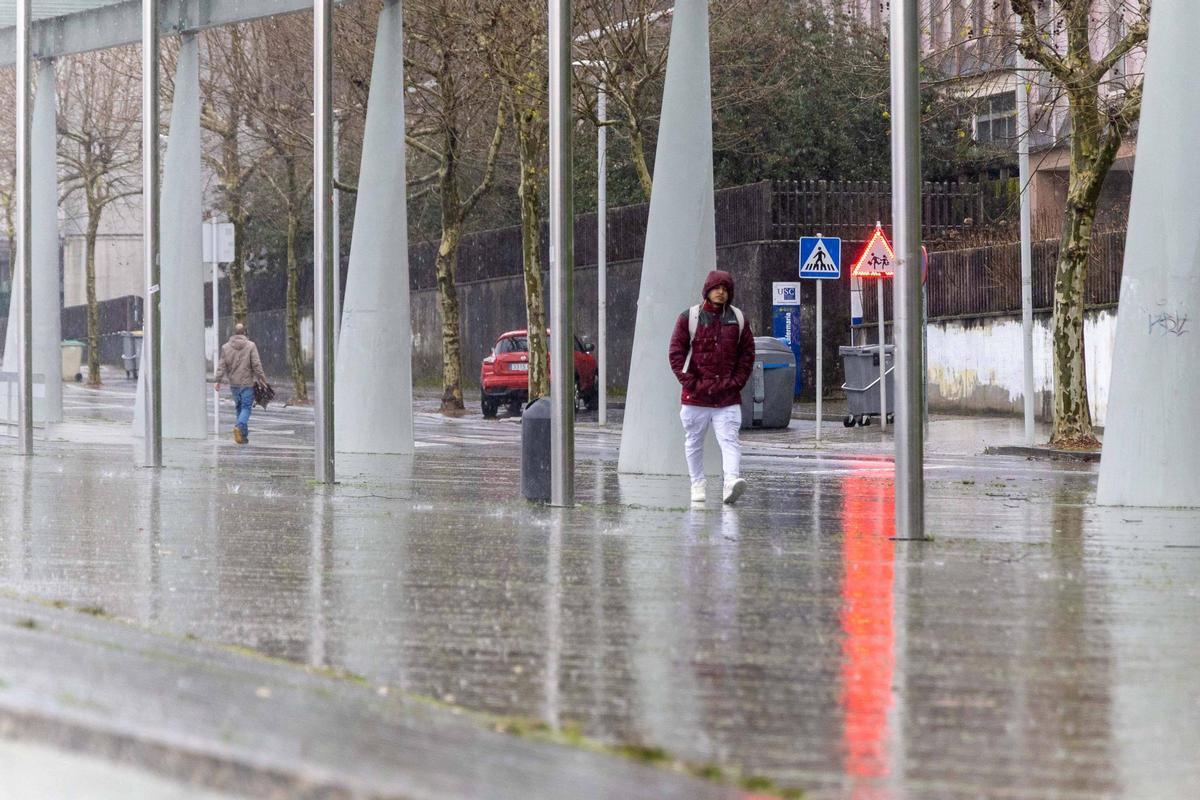 Un temporal azota la capital gallega con fuertes lluvias