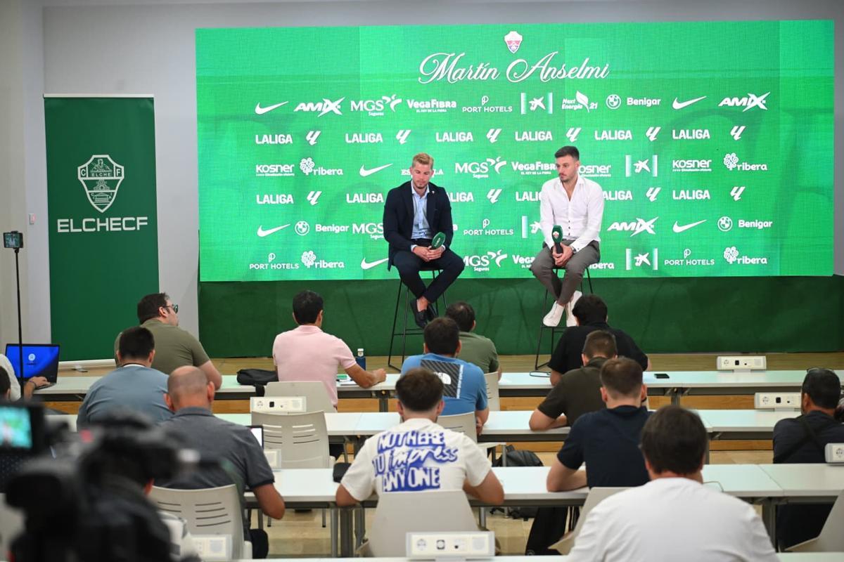Presentación de Martín Anselmi, nuevo entrenador del Elche CF