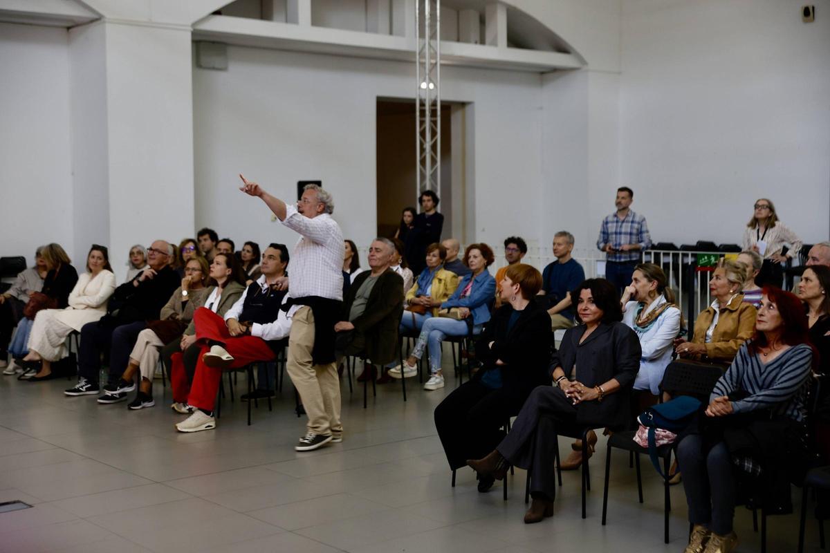 La Asociación de Amigos de LABoral Centro de Arte echa a andar en Gijón, en imágenes