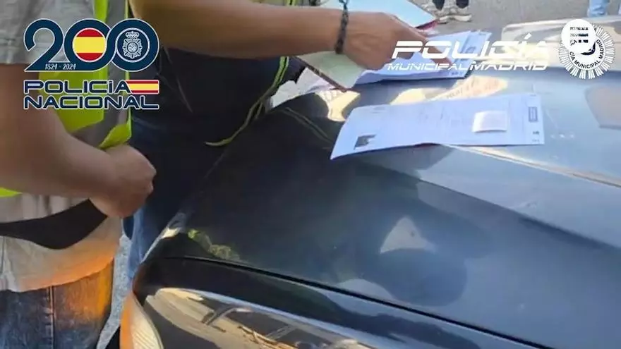 Cae una red criminal dedicada a la aprobación fraudulenta en la ITV en San Blas