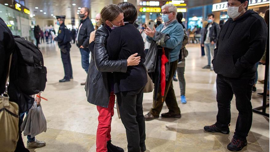 Llega a València un segundo avión con 92 refugiados, la mayoría de cerca de Chernóbil