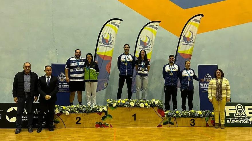 La alhaurina Alejandra Argüelles, subcampeona del Trofeo de Andalucía absoluto de bádminton en dobles mixtos