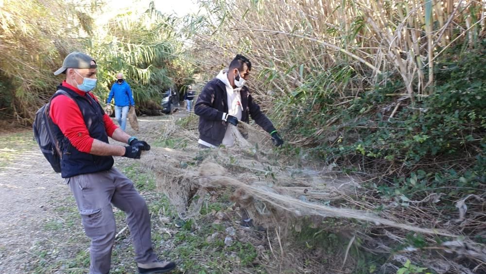 Platges Netes recull 190 quilos de brossa a Llançà