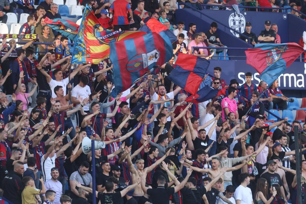 Todas las fotos del Levante UD - Albacete