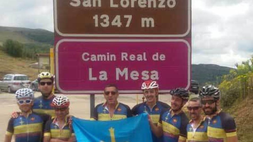 La montaña asturiana, un &quot;bello&quot; desafío para los ciclistas madrileños