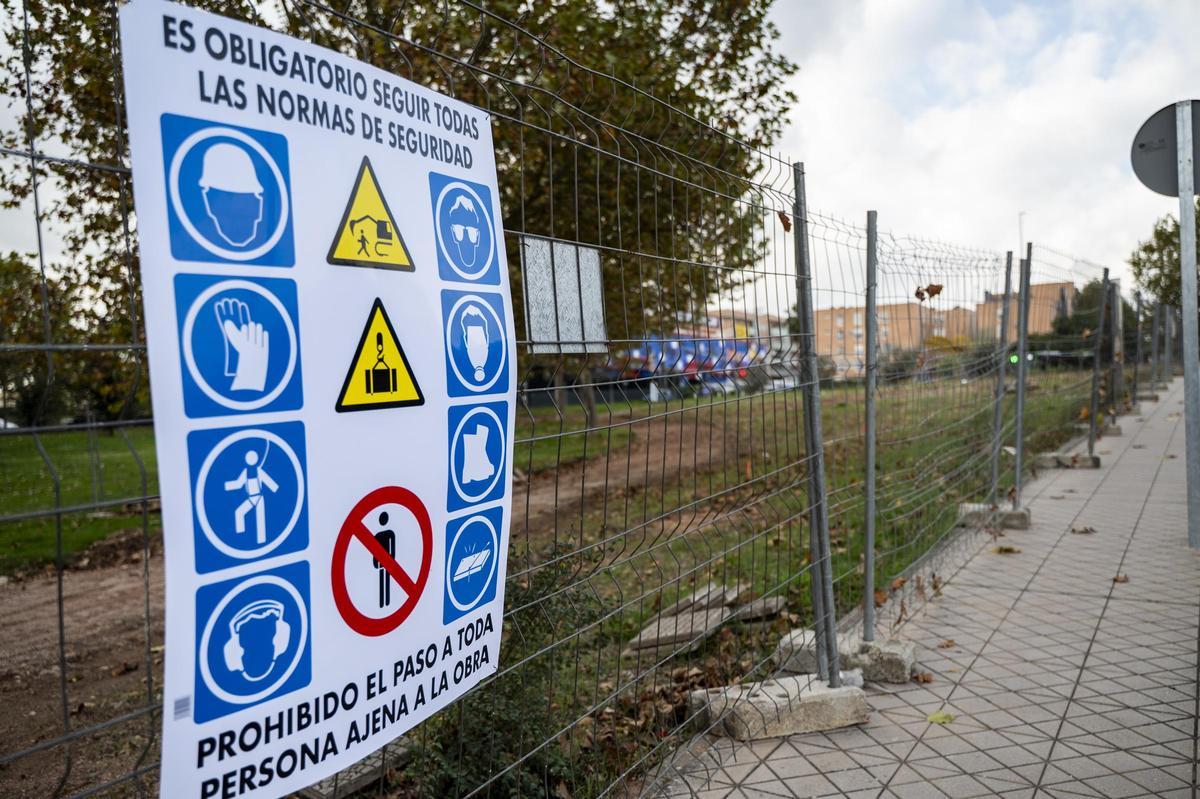 Terreno donde se ubicará el parking.