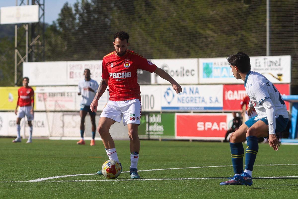 Todas las imágenes de la caída de la SD Ibiza ante Espanyol B