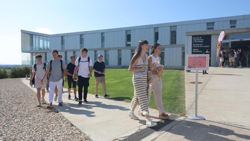 La Universidad San Jorge no impartirá el grado de Medicina el próximo curso