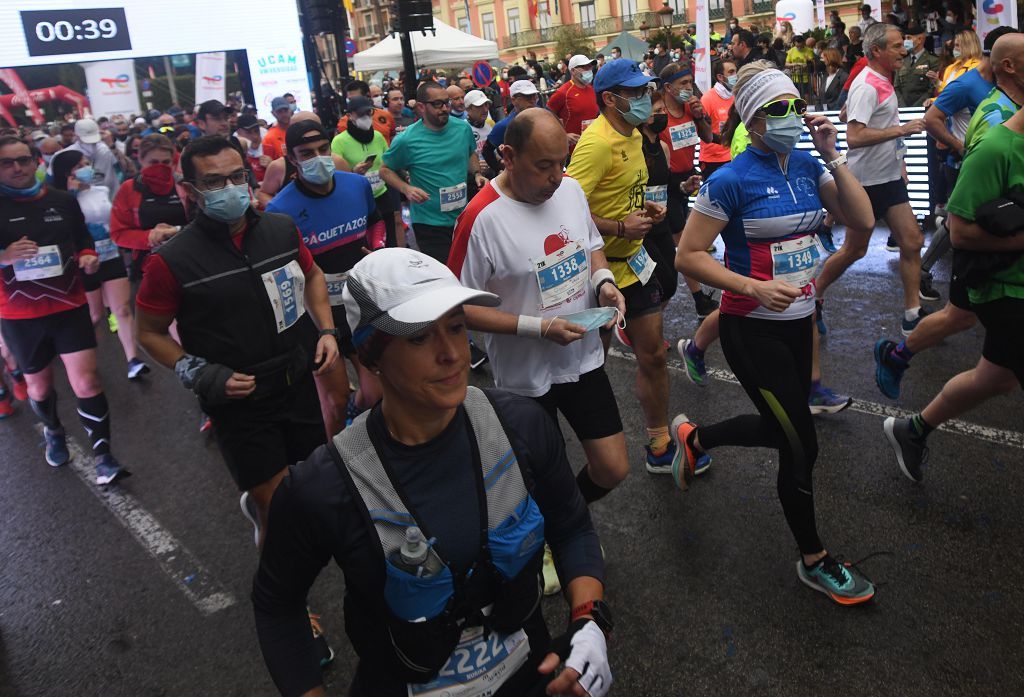 Así fue la salida de la maratón y la media maratón de Murcia (II)