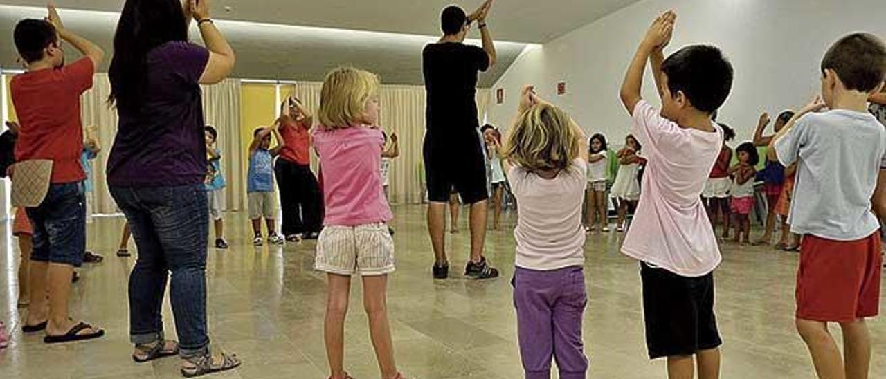 Imagen de archivo de una actividad infantil en el casal de Secar de la Real.