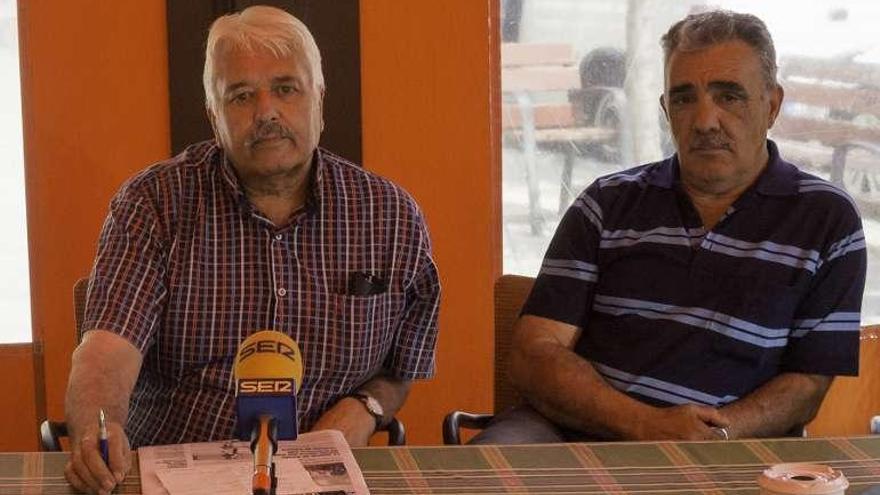 Los enmaromadores Justo Fernandez y Joaquín Miguélez, en una imagen de junio de 2015 .