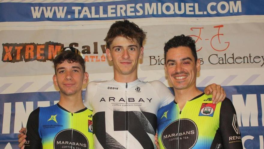 Sergi Amengual conquista el Vila de Sineu de ciclismo en pista