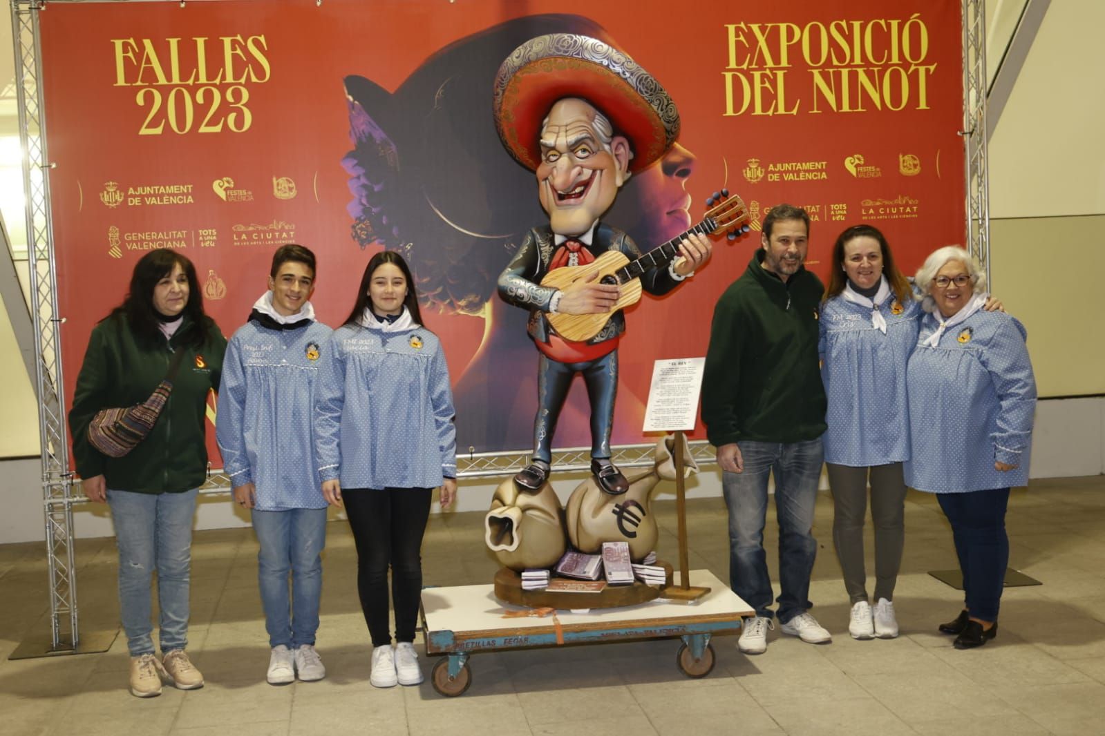 Fallas 2023 | Entrega de Ninots a la Exposición (sesión lunes por la tarde)