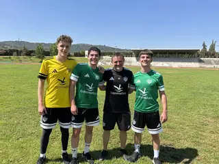 El Cacereño presume de sus tres juveniles