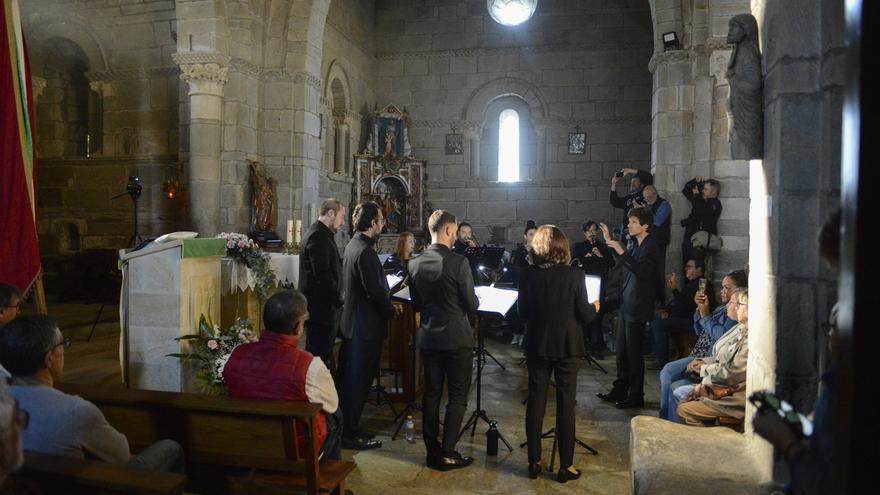 Así ha sonado el Ensemble Semura Sonora en Santa Marta de Tera