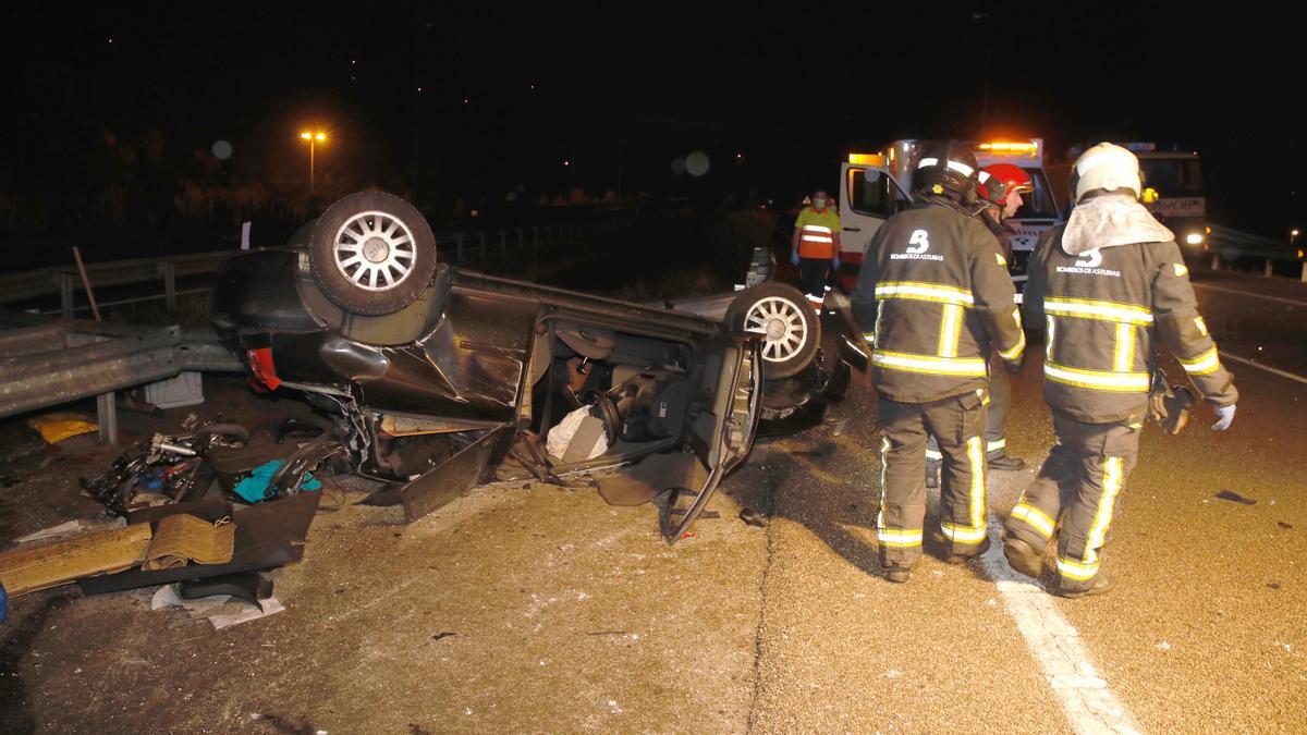 Fallecen dos mujeres en un grave accidente múltiple en Villaviciosa