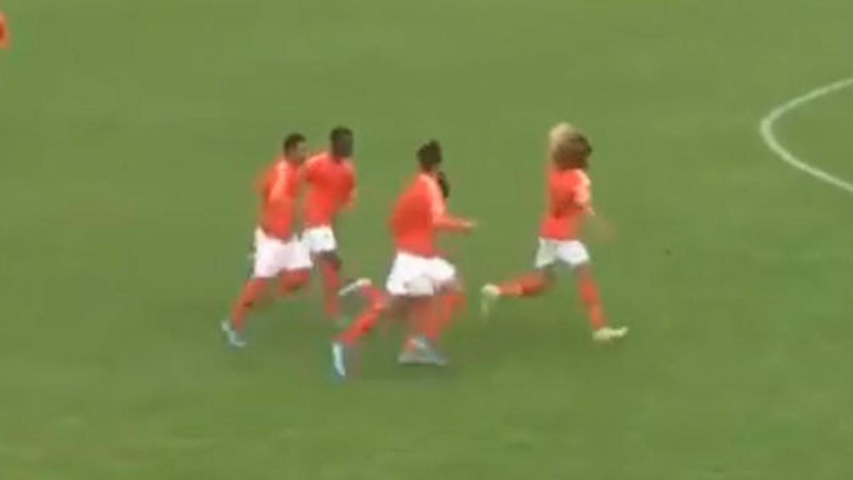 Así fue el golazo de Xavi Simmons con Holanda