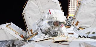 La NASA cancela el primer paseo espacial de mujeres por falta de trajes de su talla