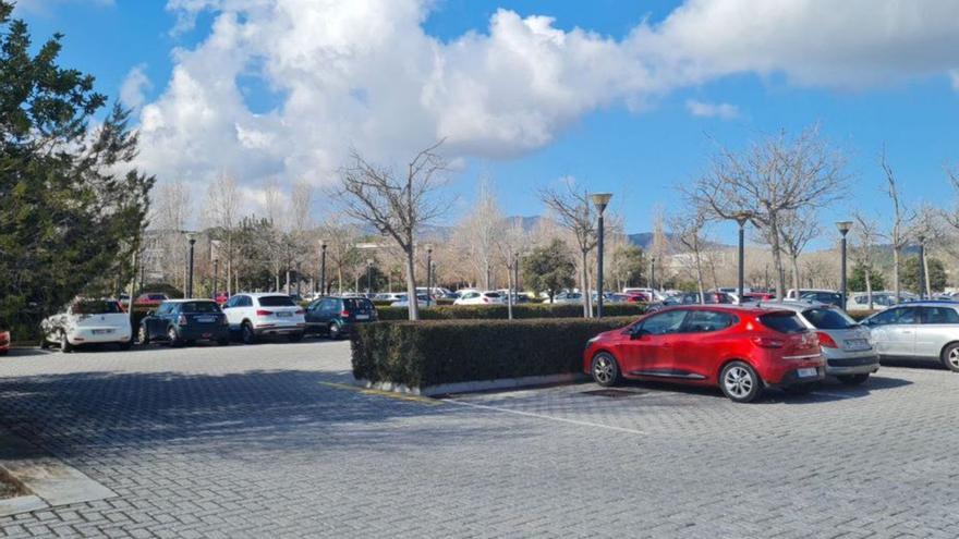 El aparcamiento del Parc Bit que se cubrirá de placas. |