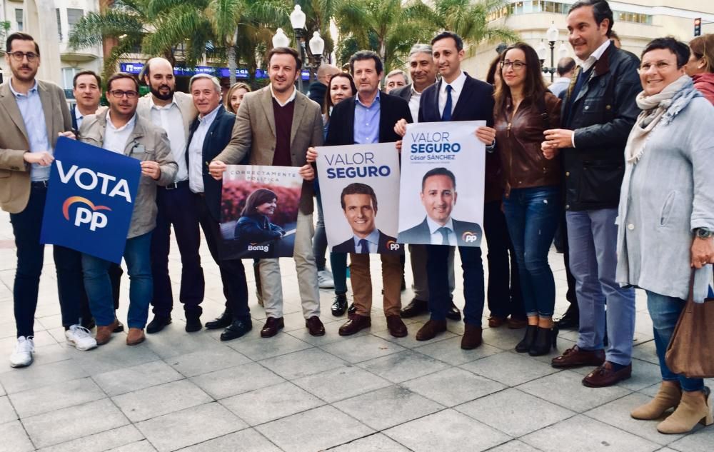 La pegada de carteles da inicio oficial a la campaña electoral