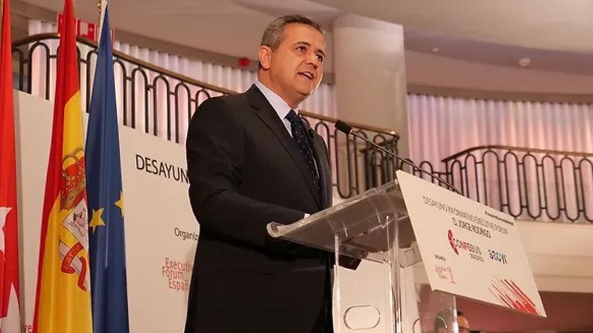 El consejero de Vivienda, Transportes e Infraestructuras de la Comunidad de Madrid, Jorge Rodrigo, en el desayuno informativo de Executive Forum