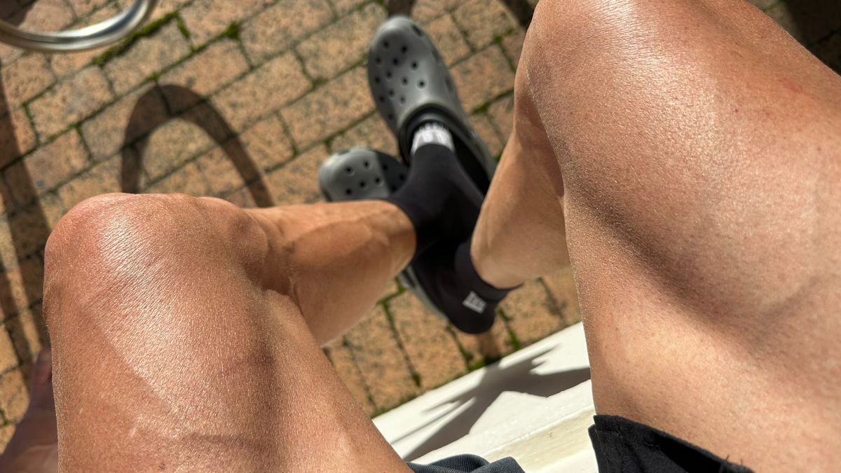 Luis Enrique 'presume' de piernas tras su nueva aventura en el ciclismo