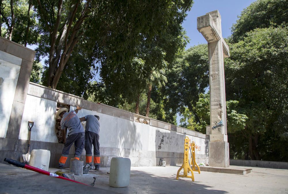 Daños en la Cruz de Ribalta de Castelló