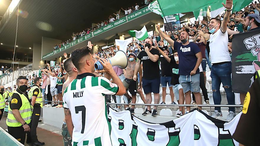 Las imágenes del Córdoba CF-Don Benito