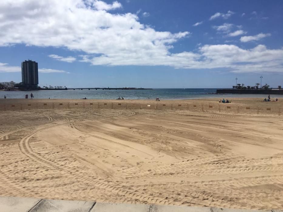 Limpieza en Arrecife tras la noche de San Juan