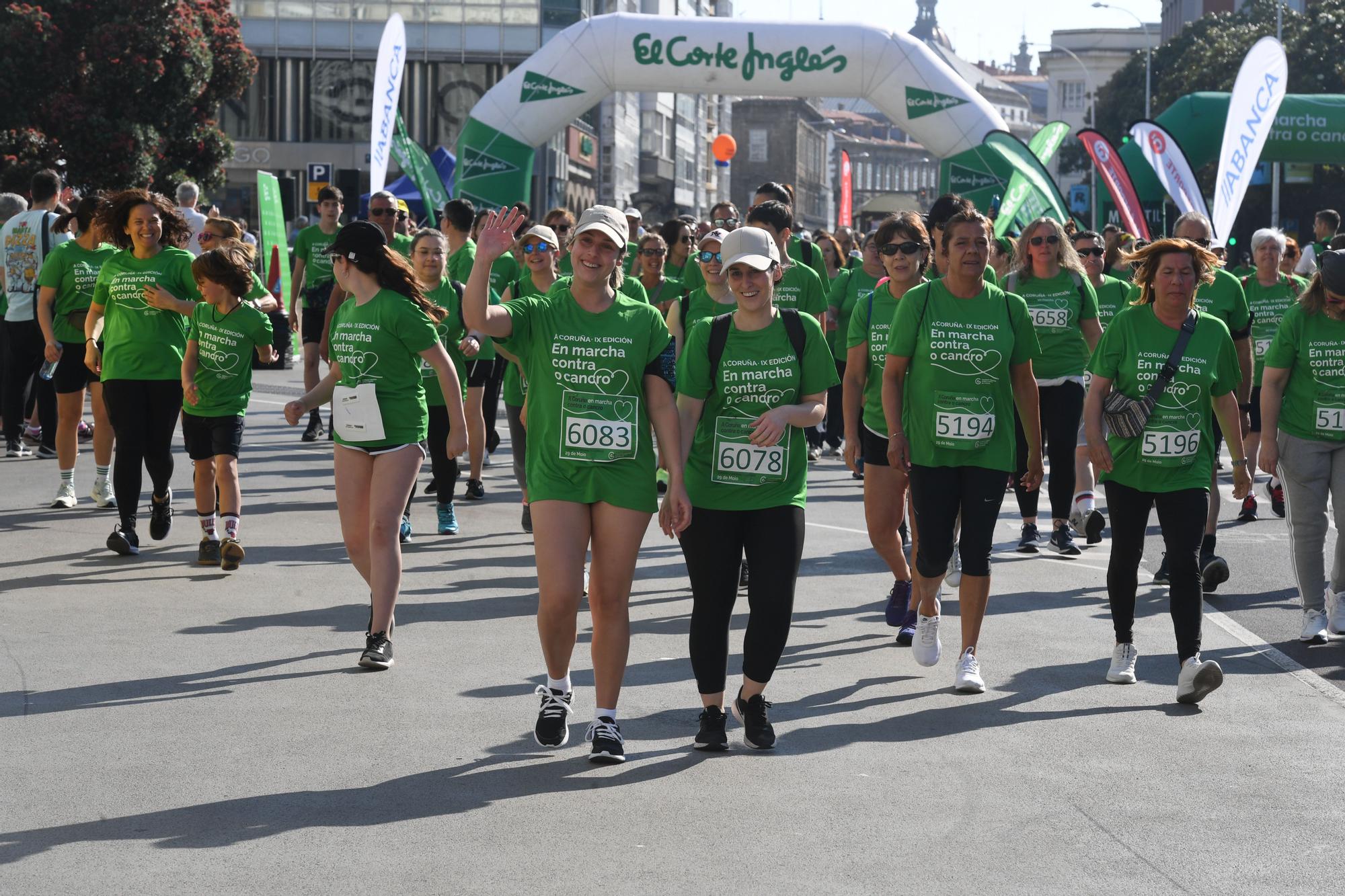 La Carrera contra el Cáncer tiñe de verde la ciudad