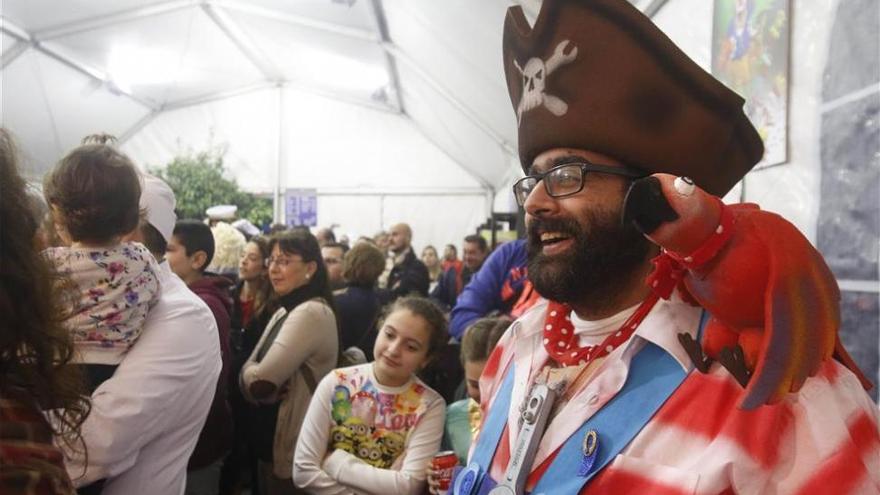 El Carnaval rinde homenaje a Miguel Lara, de &#039;Los cabezones&#039;, y la agrupación Los Bebés