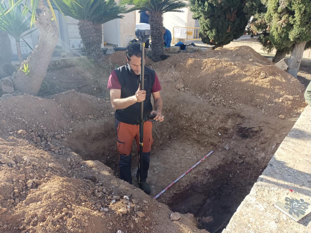 El Govern da por finalizadas las tareas de exhumación en Son Carrió.