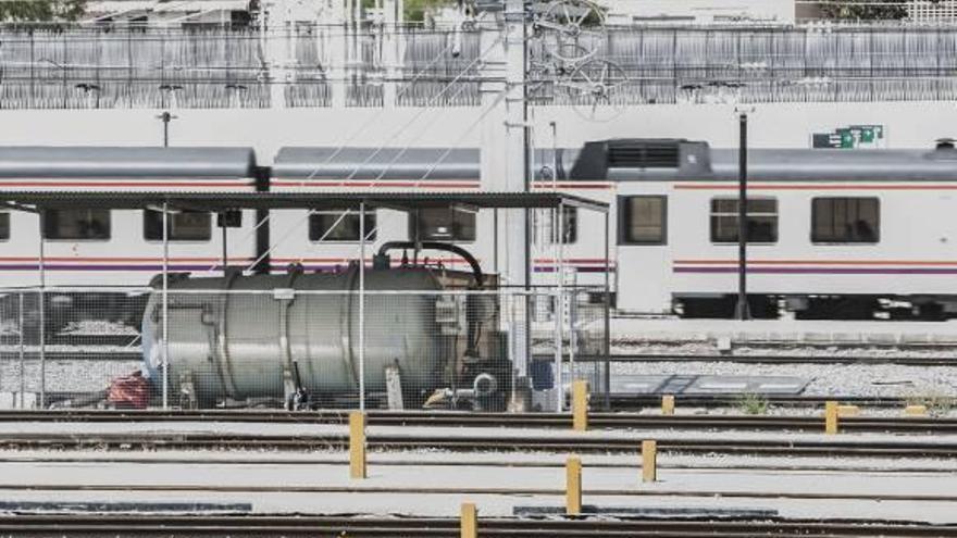 Renfe insonorizará el compresor de la estación