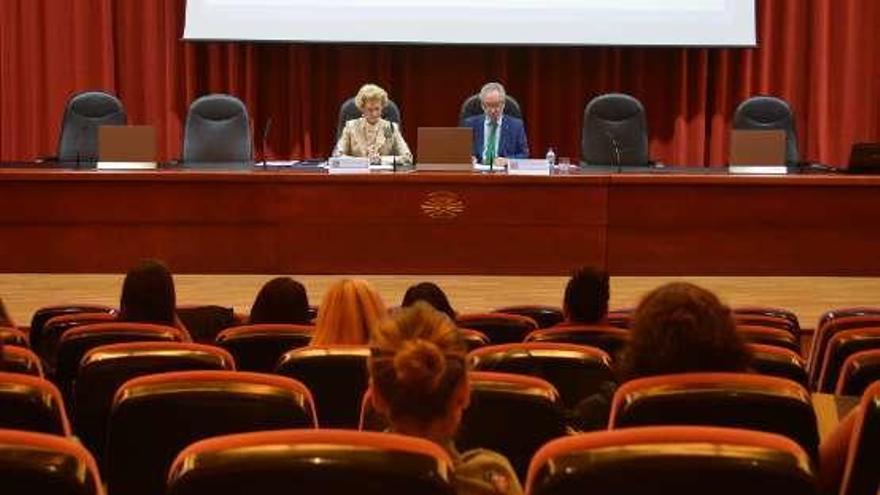 Imagen de la inaguración de la jornada, ayer, en el Rectorado.