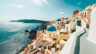 ¿Qué pasa en Santorini? El peor momento de la isla griega